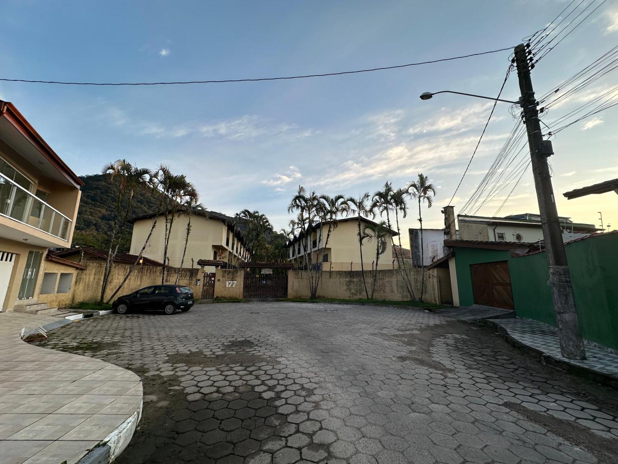 Triplex Piscina Churrasqueira Lava E Seca Wi-Fi E 2 Tvs Em Condominio Com 90M2 No Centro De Ubatuba Zewnętrze zdjęcie
